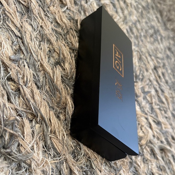 Elegant Bamboo Pen Set in Black Wooden Case - Picture 5 of 7